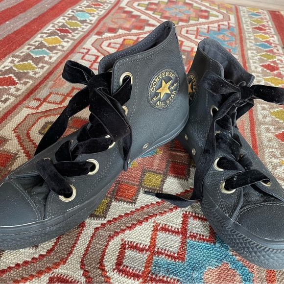 Leather converse high tops black and gold w8 - Picture 8 of 10